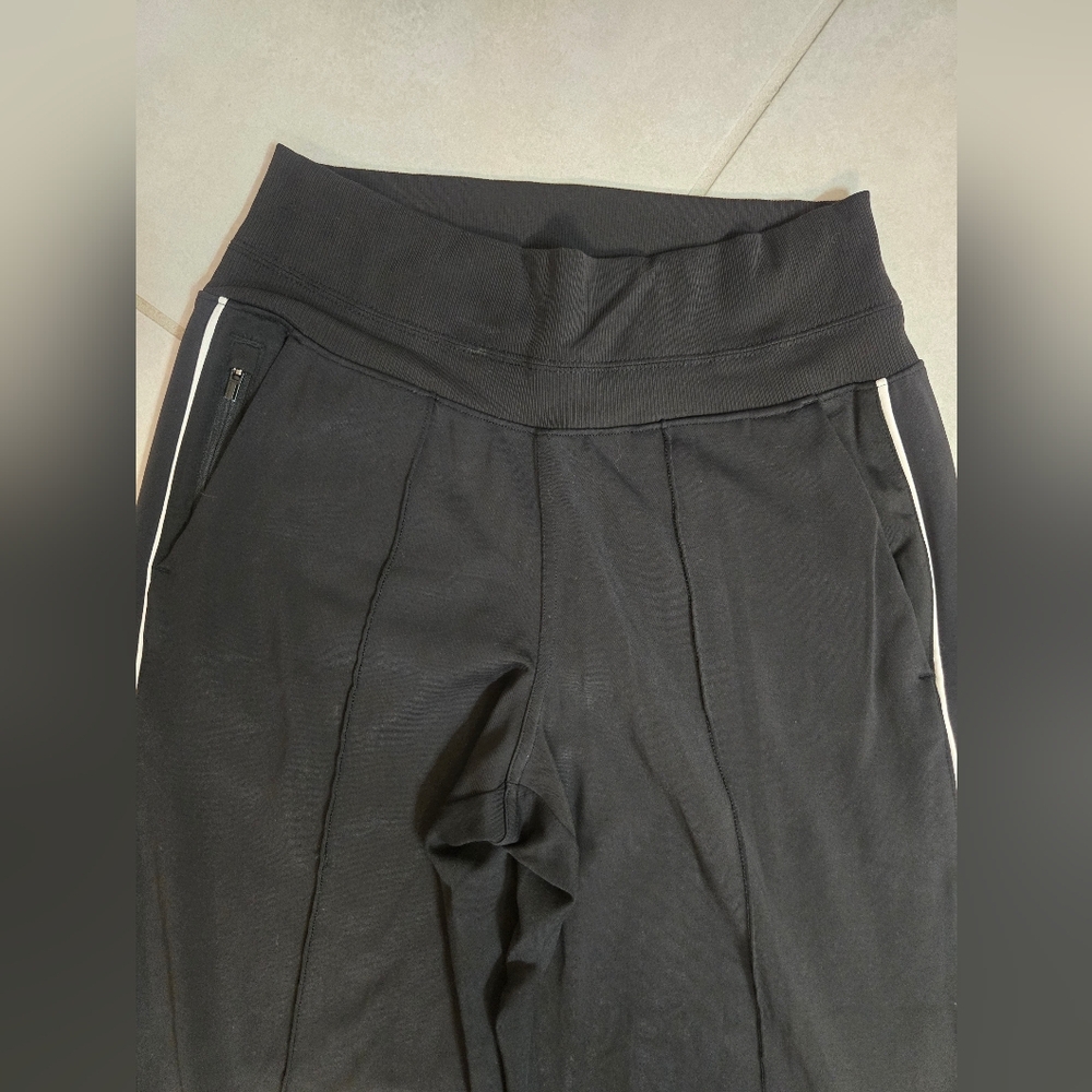 Athleta Venice High Waisted Track Wide-Leg Women's Pants - Picture 7 of 7
